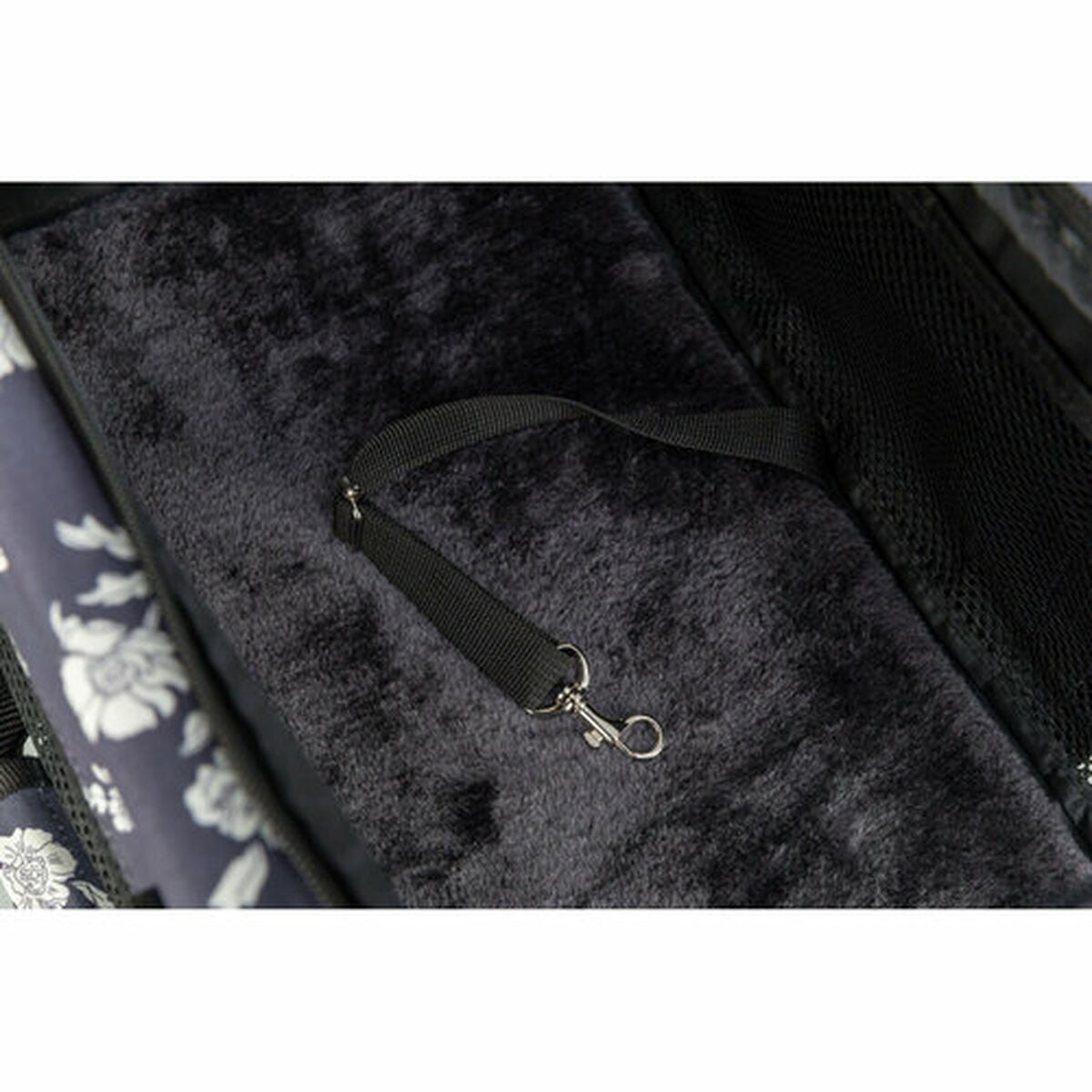 V2H30B2C3331EDC6F74A946E92CF93D1849R7251949P10