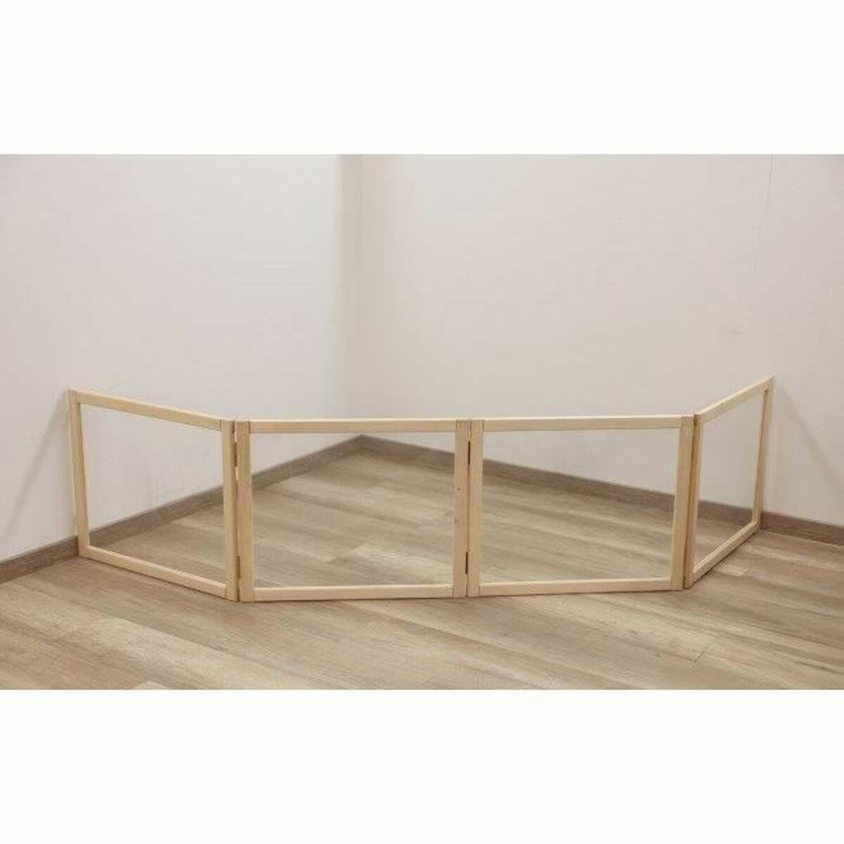 V2H5766D35ED6BA4BC84DBAD199F637407AR5568347P2